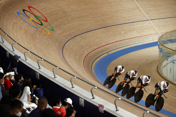 村井詩都 photo by ShiduMurai